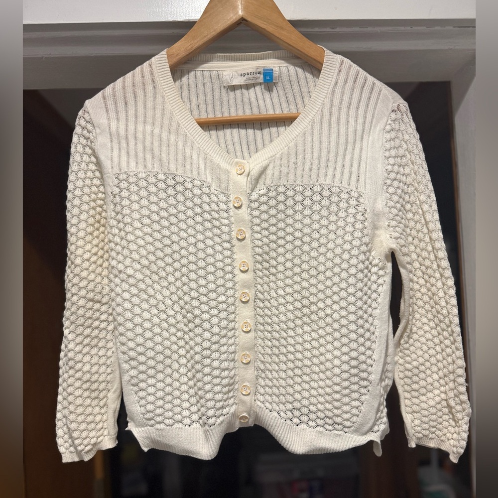 EUC gorgeous Sparrow by Anthropologie cardigan gorgeous buttons* - Picture 2 of 8
